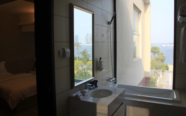 Xiamen Fengshui Sailing Club & Resort