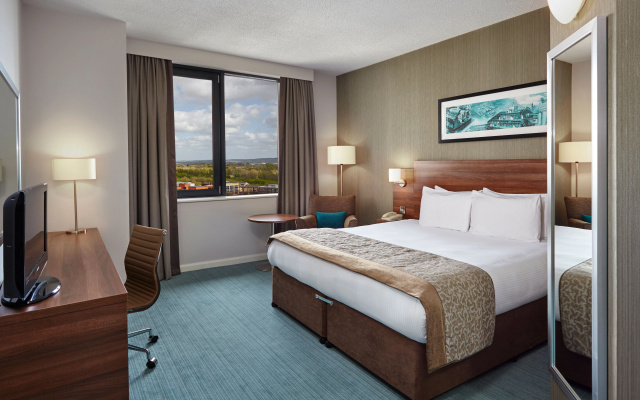 Leonardo Hotel Milton Keynes - Image 7