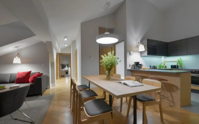 STRADONIA Serviced Apartments