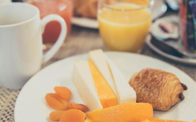 Villa Otero by Happyculture