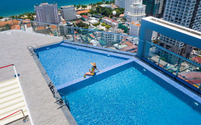 DQua Hotel