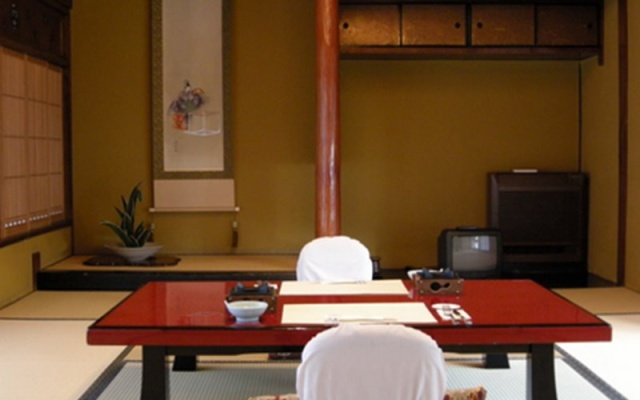Kappo and Ryokan Yachiyo – Guest Rooms – Matsusaka