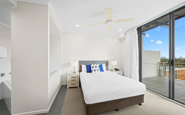 Macquarie Waters Boutique Apartment Hotel