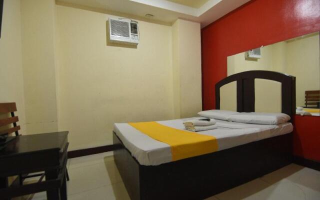OYO 894 Cosmo Hotel P Campa Manila