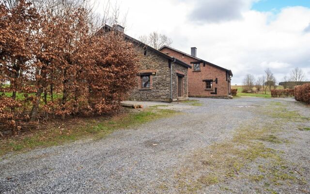 Simplistic Cottage in Nadrin With Garden