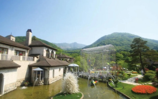 SyunkaSyuutou - Vacation STAY 53638v