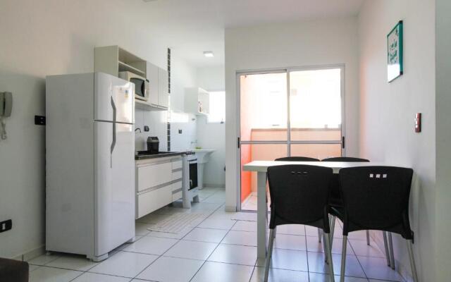 Sun Way Apartamento com piscina e churrasqueira.