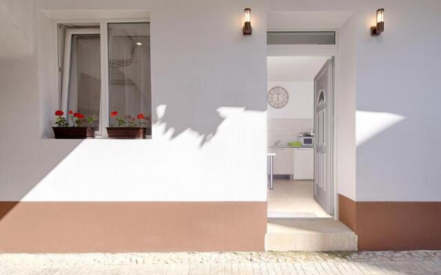 T19 Apartment