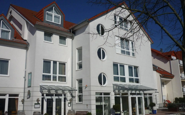 Boarding House