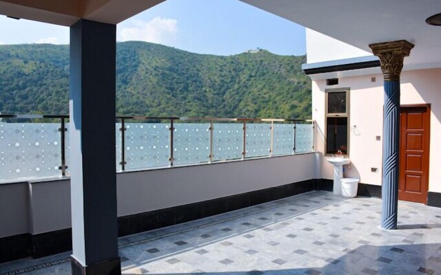 Khyber Guest House & Restaurant