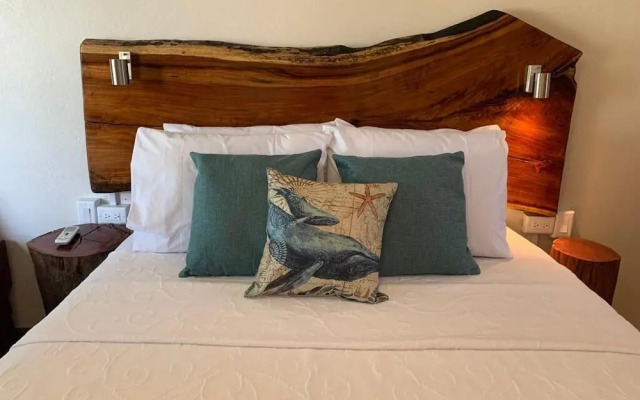 The Bounty Boutique Bohemian Hotel