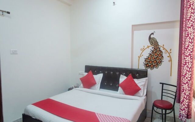 OYO 11743 Hotel Shree Krishna