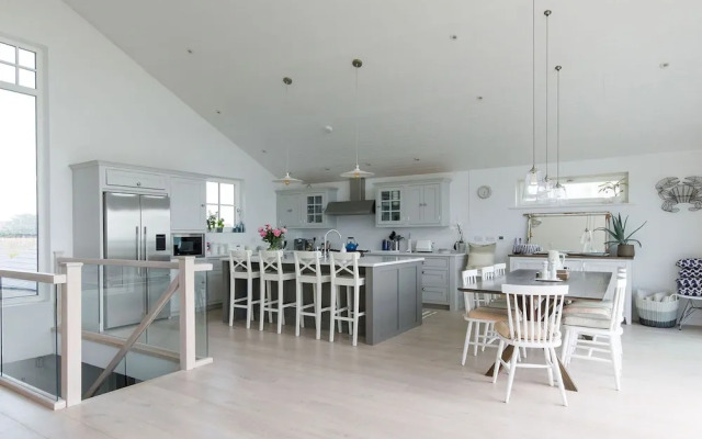 Hamptons Style Lux Beach House