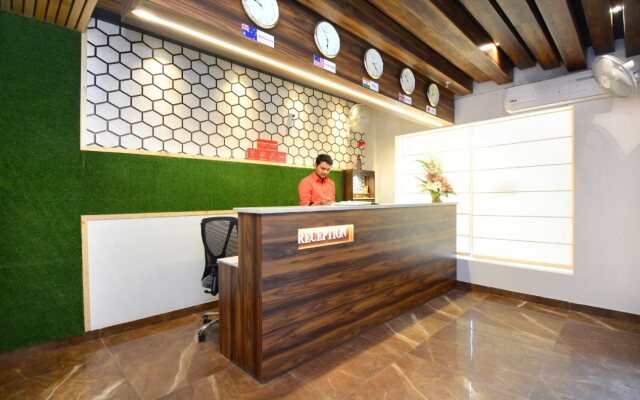 Hotel 21 By OYO Rooms