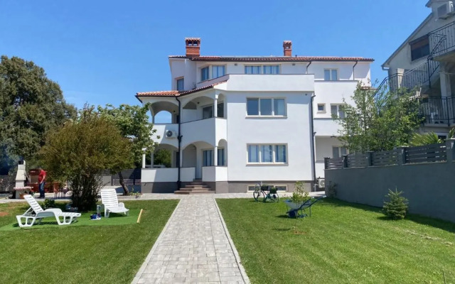 Villa Mara