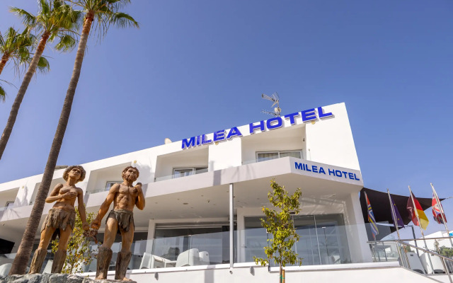 Milea Hotel