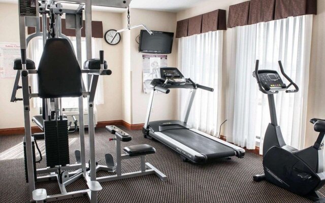 Comfort Inn & Suites Muncie Near University