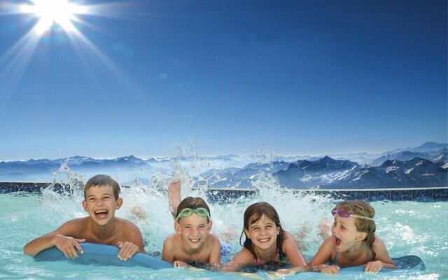 alpina zillertal -  family . lifestyle . kinderhotel