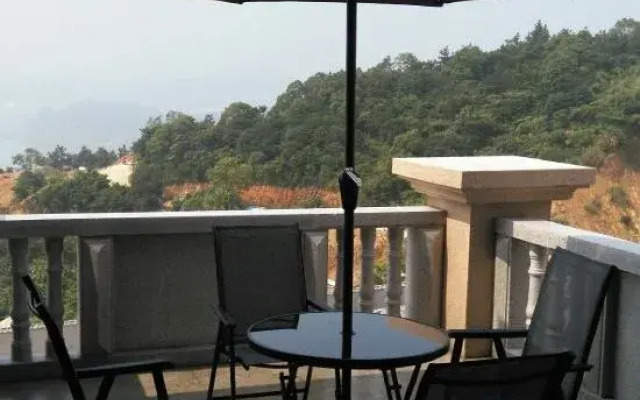 Donghai Holiday Mansion