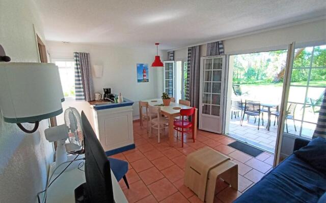 Bright 50 M for 6 with Balcony And Garden