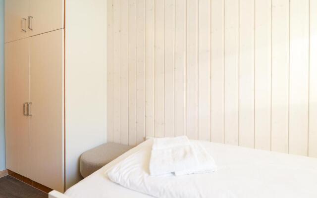 Appartement Rochts 16