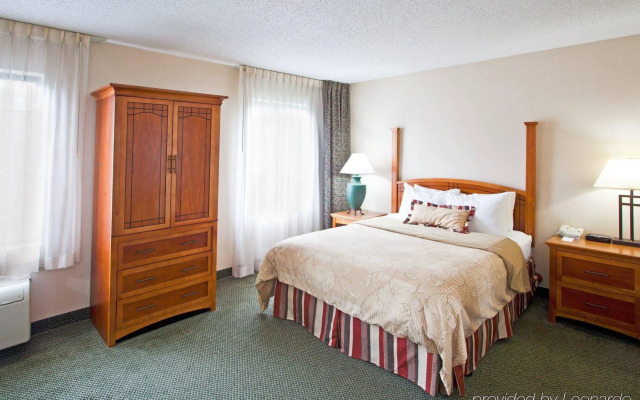 Staybridge Suites Detroit-Utica by IHG