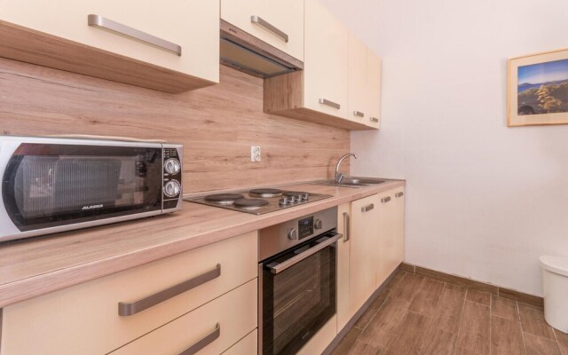 Nice Apartment in Drage With Wifi and 2 Bedrooms