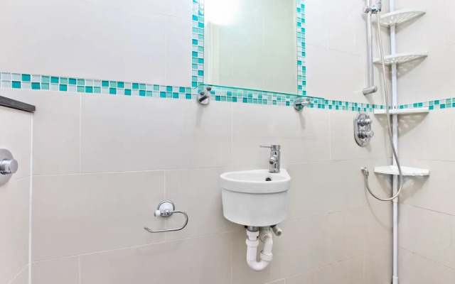 Baker Street Suites