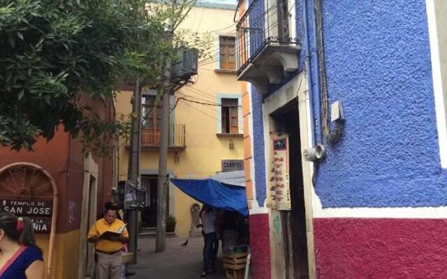 Hotel Plaza Baratillo
