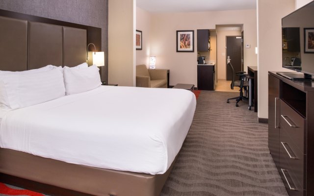 Holiday Inn Express Hotel & Suites Monroe, an IHG Hotel
