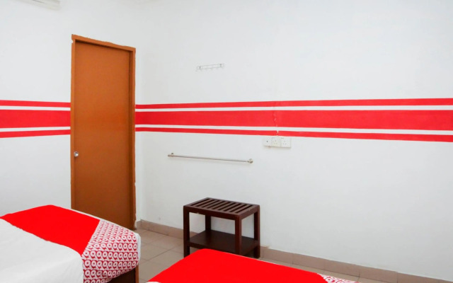 Super OYO 1173 Mandyrin Hotel