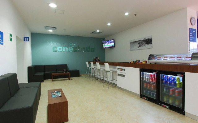 One Cancun Centro