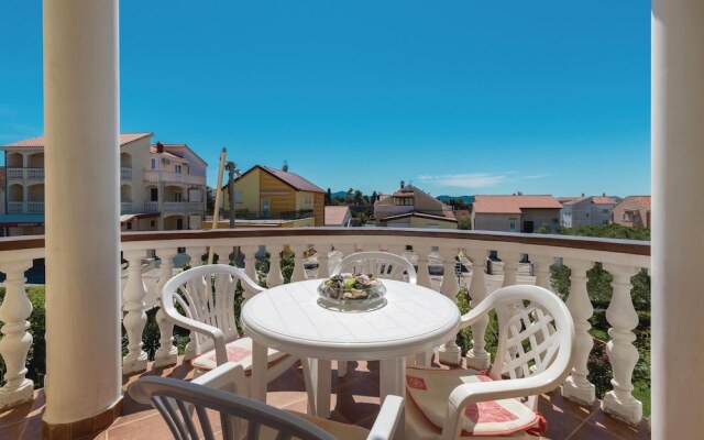 Stunning Home in Zadar With Wifi and 2 Bedrooms
