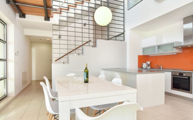 Swanky Villa in Makarska With Sauna, Jacuzzi & Mountain Views