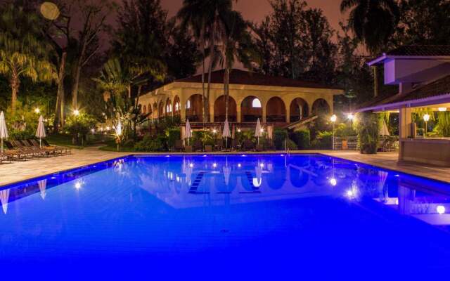 Hotel Resort & Golfe Clube dos 500