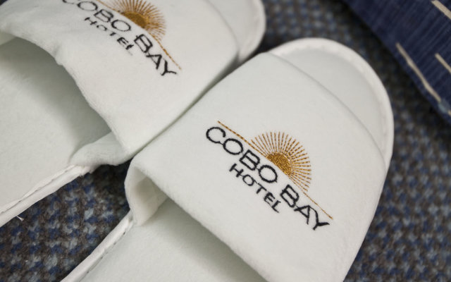 Cobo Bay Hotel