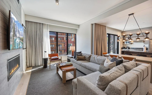 Luxury Mountain Resort