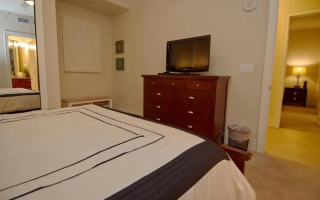 Turquoise Place 1908C