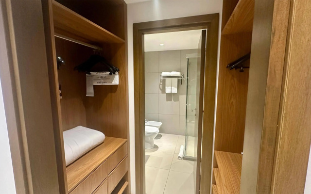 Dazzler by Wyndham Ciudad del Este