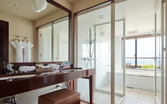 Shigira Bayside Suite Allamanda