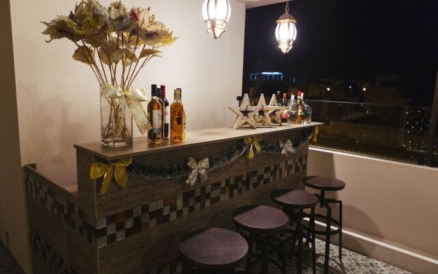 Hotel Corregidor by Cassana