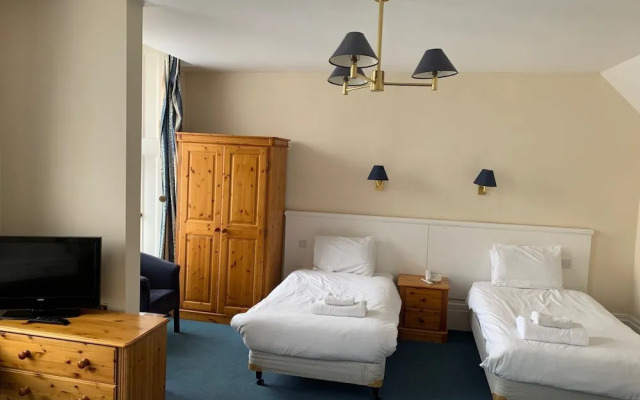 Yelf's Hotel