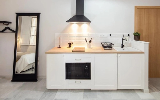 Romantic Estudio - Near Picasso Museum Malaga