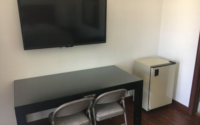 Norwalk Inn & Suites