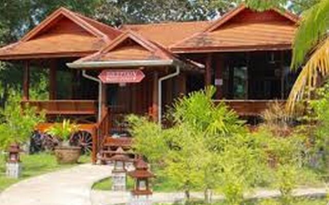 ThaiLife Wellness and Meditation Resort