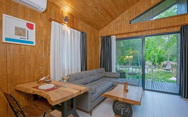 Yusalis Garden Hotel +12 Adult