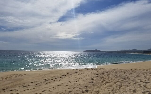 1 Minute to the Sand