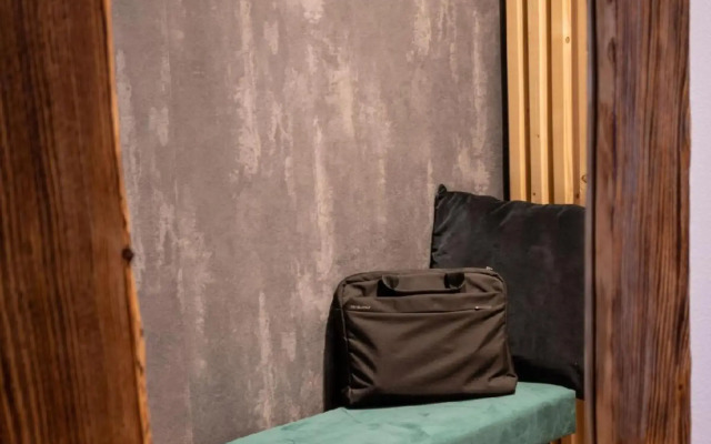 Luxury Oasis, Sauna, AC and Free Parking