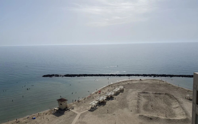 Almog Beach