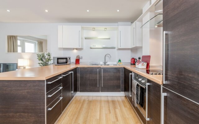 Roomspace Serviced Apartments - Abbot's Yard